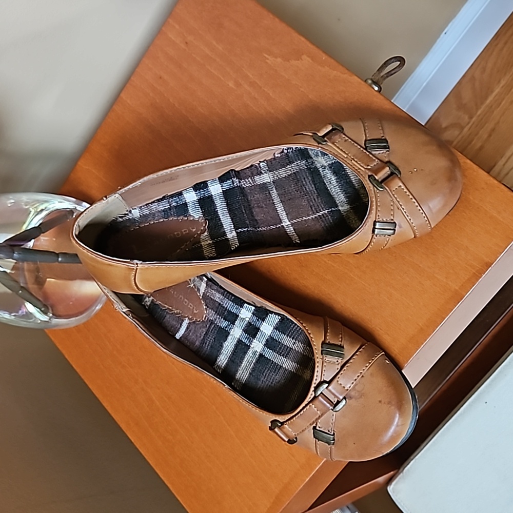 CL By Laundry Flats Size 8.5